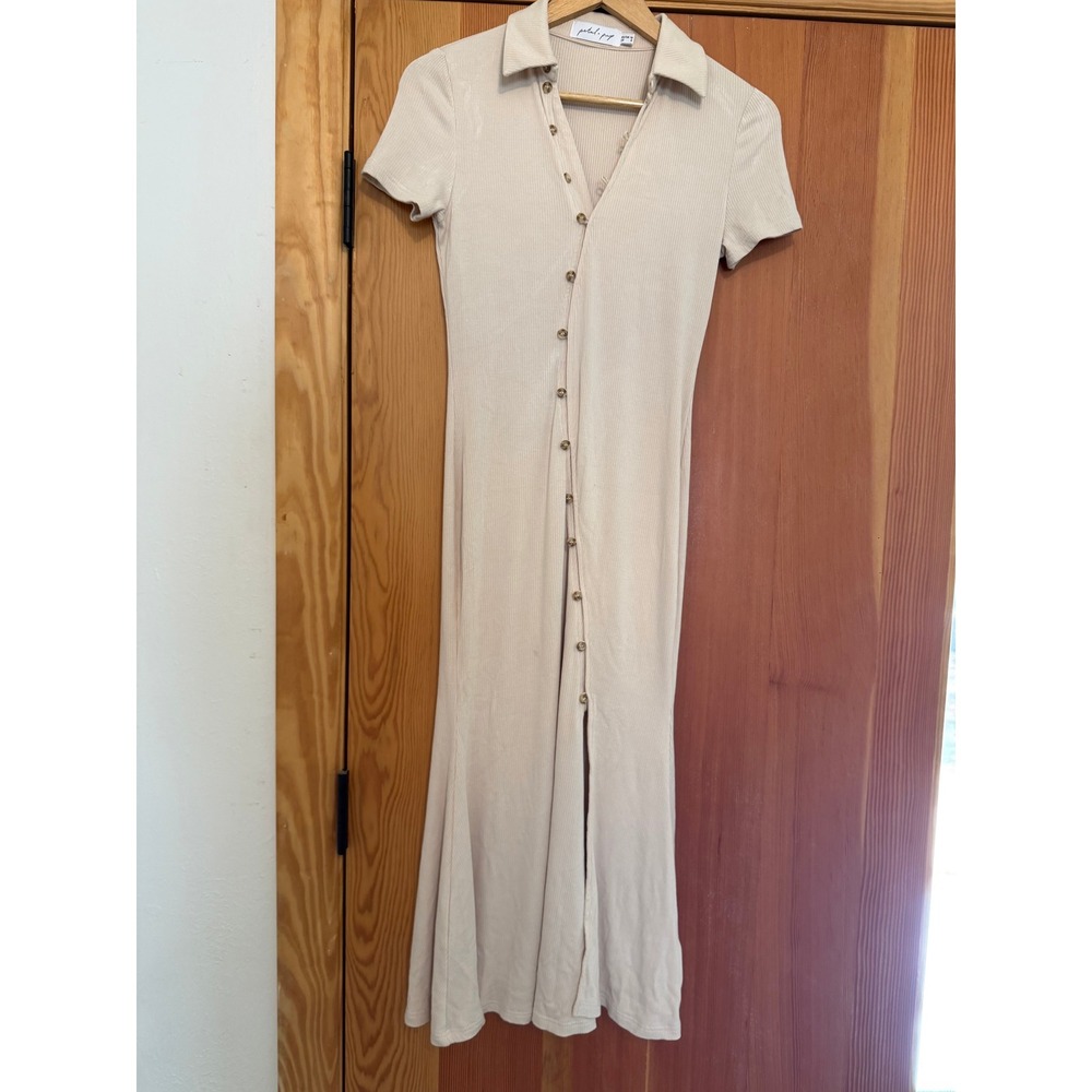 Petal and Pup Beige Ribbed Knit Button Down Maxi Dress Short Sleeve Cream US 6